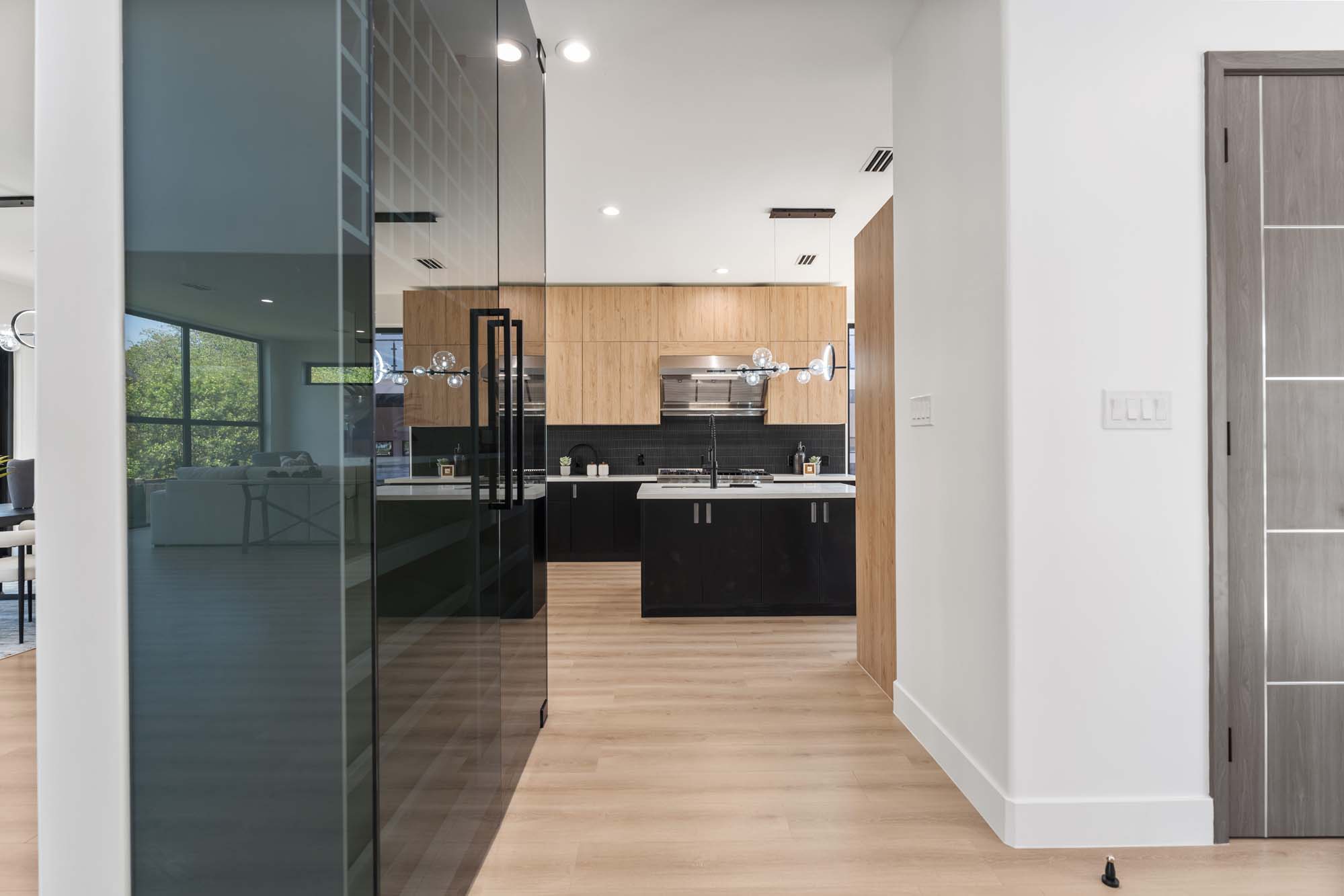 Kitchen — finishes